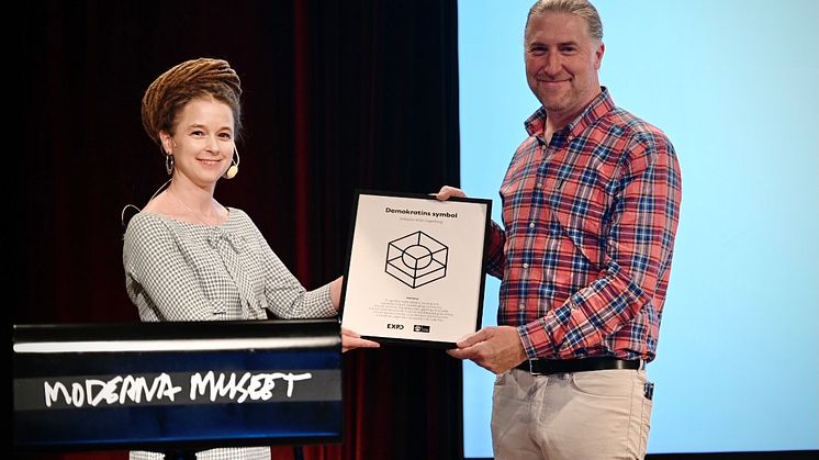 Rebecka Wijk Fagerberg nyexaminerad digital designer från Göteborg, prisad av Amanda Lind