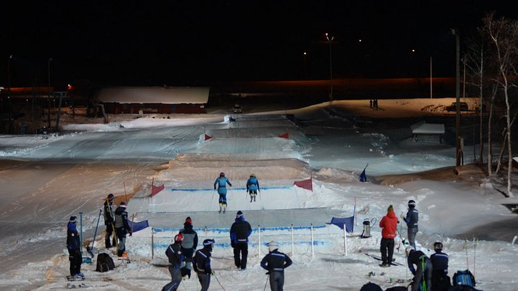 Världseliten i Skicross på plats i Hemavan