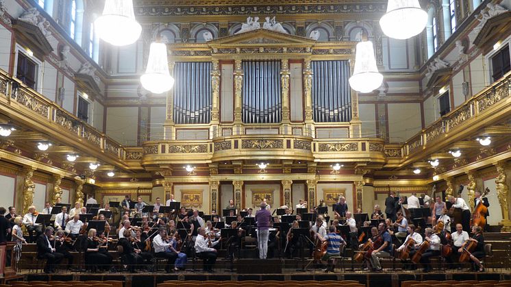 Repetition i Musikverein 10 juni 2018. SON och dirigent Christian Lindberg. Foto SON.