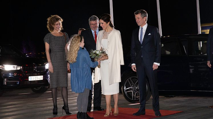 D.K.H. Kronprins Frederik og Kronprinsesse Mary ankommer til Musikkens Hus i Aalborg