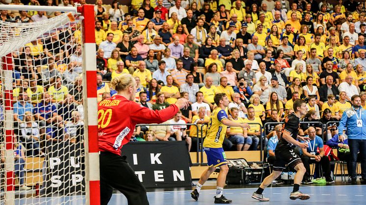 Ny handbollsfest i Kinnarps Arena 