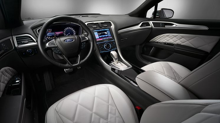 FORD VIGNALE CONCEPT - IAA 2013 - 5