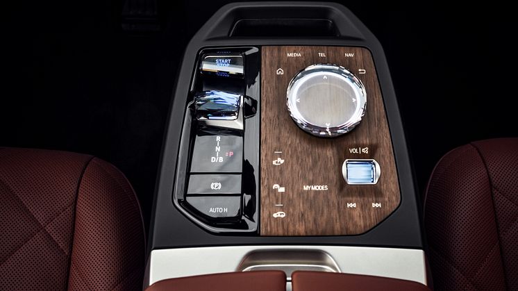 Helt nye BMW iX