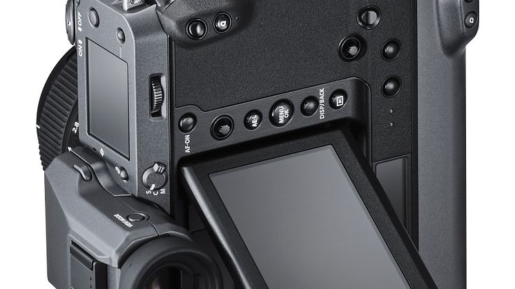 GFX 100 Vertical Left with EVF Monitor Up