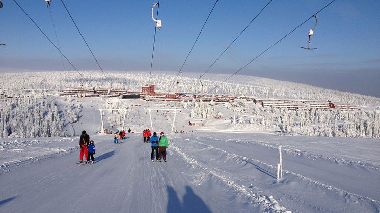 SkiStar Sälen: Ski & Rock – toppartister, skotershow & vinterns sista svängar
