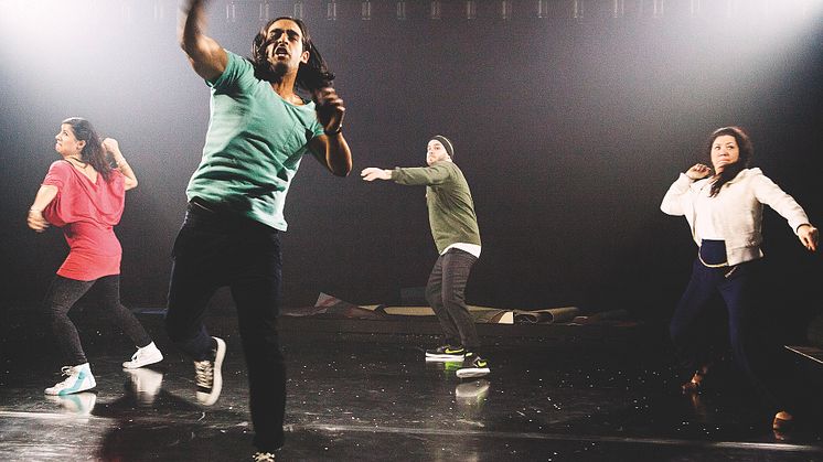 MALMÖ STADSTEATER & RIKSTEATERN // JAG RINGER MINA BRÖDER - 17 april