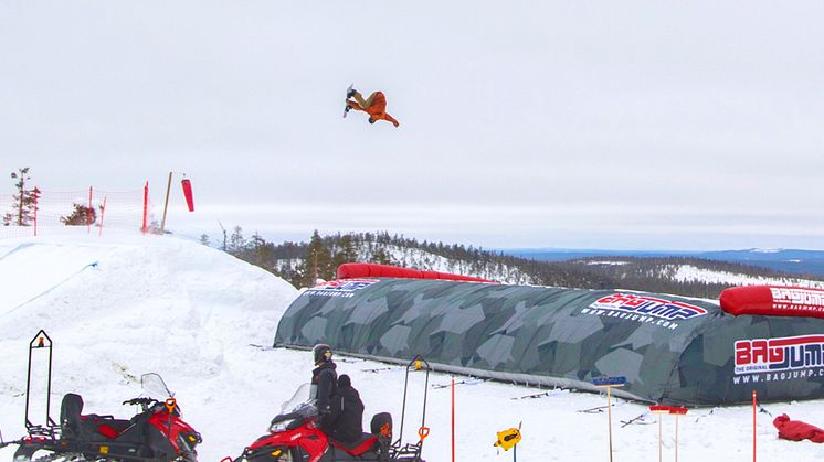 Fra på airbag-anlegget Ruka, Finland. Foto: BagJump