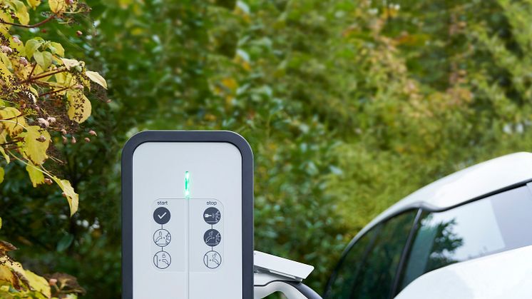 Hager präsentiert witty – Ladelösungen für Elektrofahrzeuge