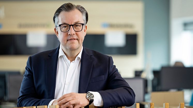 Lars Thomsen