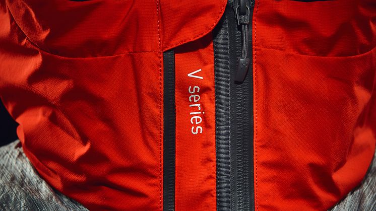 V series down jacket