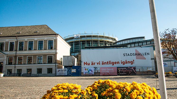 Kvinnorättskämpar och godsägare bakom nya namn i Stadshallen