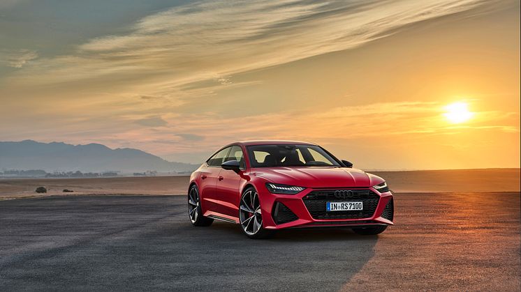 Audi RS 7 Sportback (tangorød)