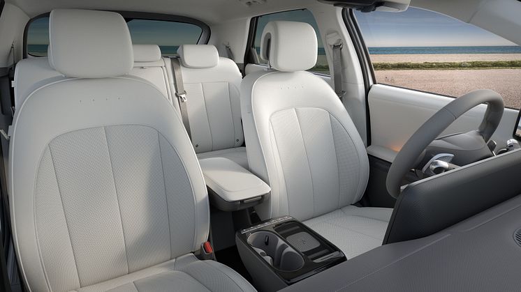 hyundai-ioniq-5-interior-0624-23_jpg_bfc_off.jpg