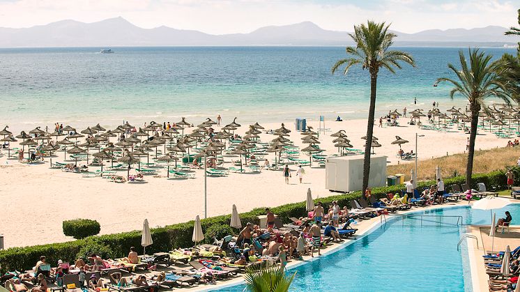 I TUI:s sommarprogram 2024 lanseras hela sex stycken nya charterlinjer från Halmstad, bland annat till Mallorca. I bild. Blue Star Paraiso de Alcudia på Mallorca.