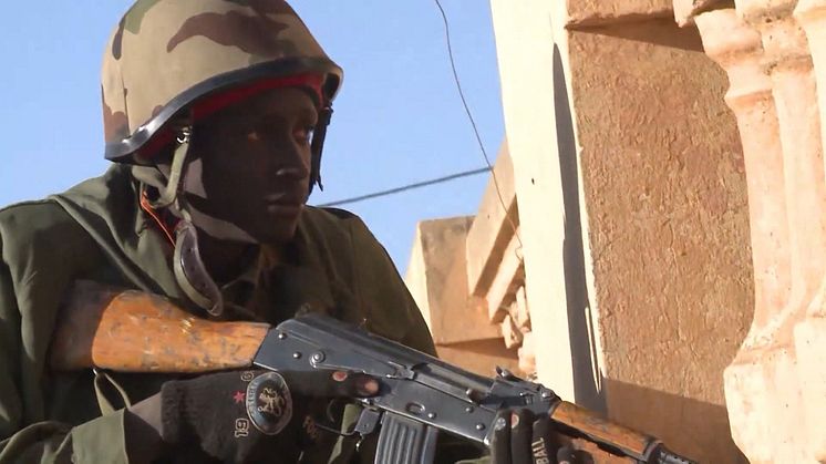 SecretWarsUncovered_S01_E08_Desert War In Mali