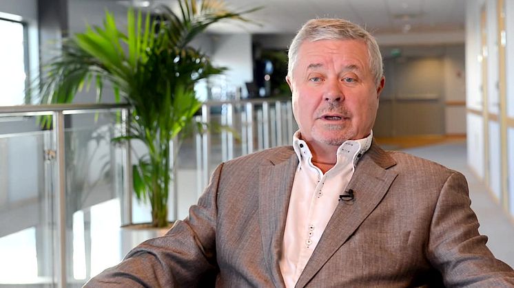 Hotellbygget imponerar på Percy Nilsson