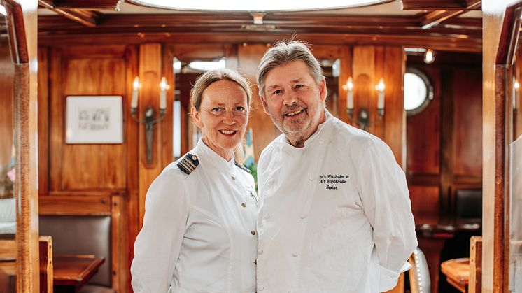 Pressbild_Jesper Taube_Maria_Svensson_Tusen Öar Kryssning_2024_Fotograf_Amanda_Jona_jpg.jpg