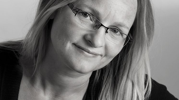 Sigrid Merethe Hanssen aktuell med ny roman; "Kom ei jente gåande"