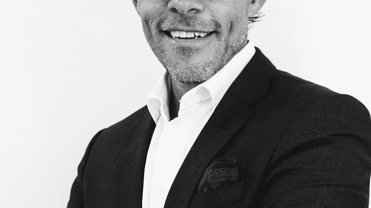Svartvit Rosman