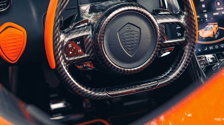 koenigsegg-interior