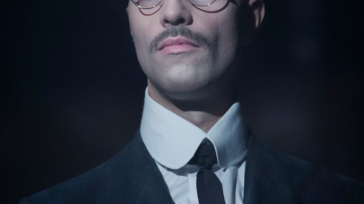 Satyagraha på Folkoperan i samarbete med Cirkus Cirkör