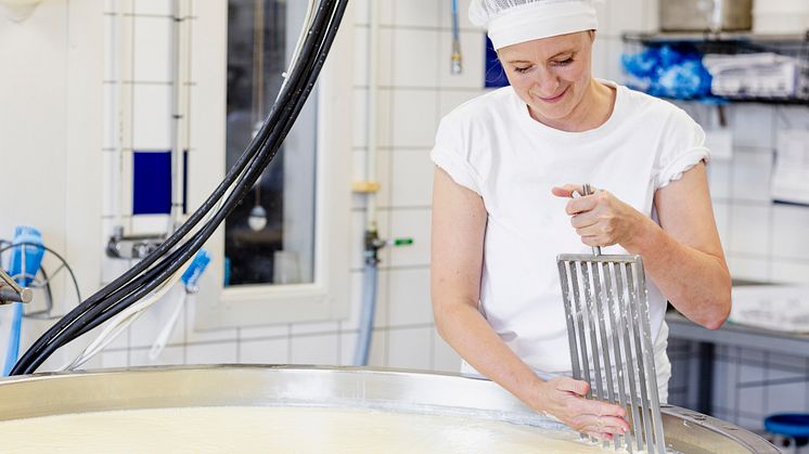 Sofia på Jarse Ost_hög.jpg