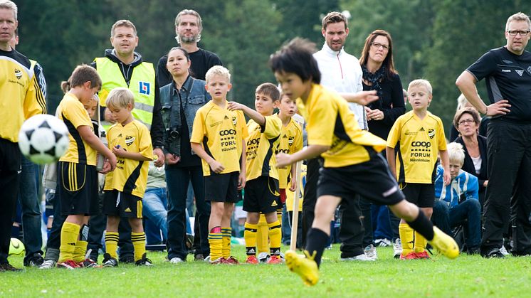Föräldratelefonen vill nå idrottsföräldrar