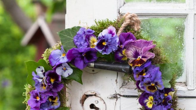 Vilken känsla vill du få när du kommer hem? Gör din egen entré. Foto Blomsterfrämjandet