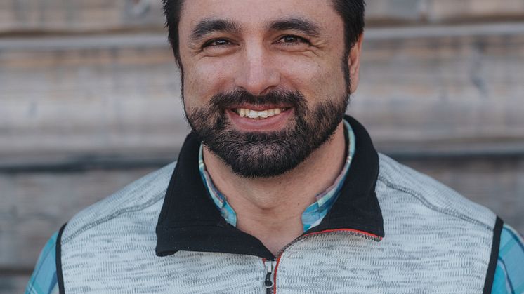 Ozan1_small