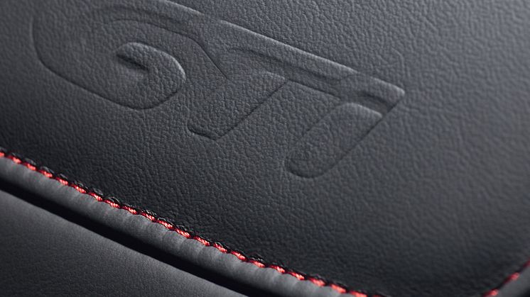 Sverigepremiär för Peugeot 208 GTi - komprimerad körglädje