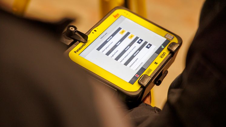 Leica Geosystems & Hitachi