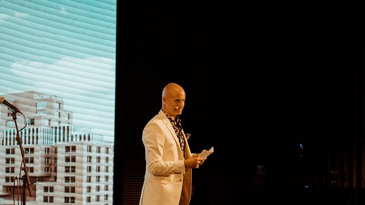Hotellsjef på Clarion Hotel Oslo, Robert Holan, på åpningsfesten.