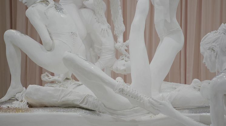 Cajsa von Zeipel & Annika von Hausswolff    "I Woke Up Like This"      long version