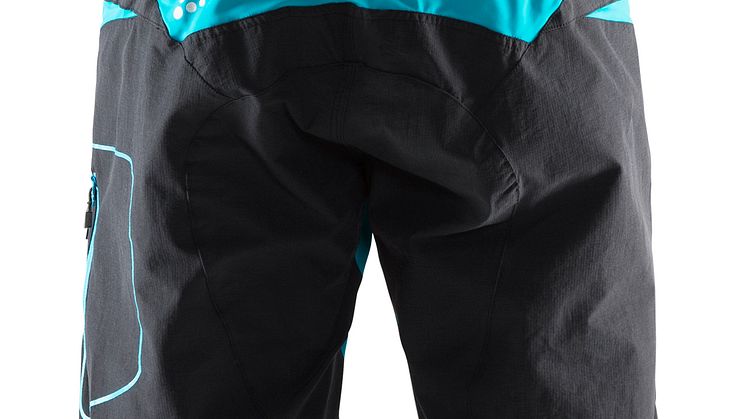 X-Over Shorts, herr