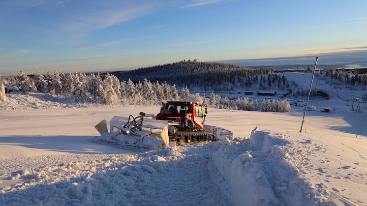 Det schaktas för fullt i Orsa Grönklitt inför den alpina premiären!