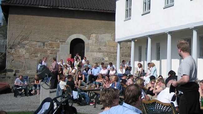 Fra tidligere servering i Oslo ladegård i 2006