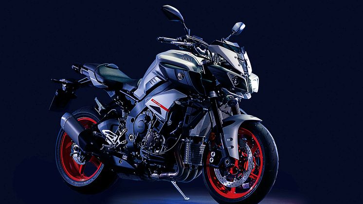 「MT-10 ABS」　マットライトグレーメタリック4