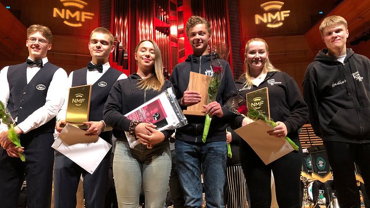 Premieutdeling fra NM skolekorps brass 2019. Smørås Skolemusikk ble norgesmester, men må vente med å forsvare tittelen til 2021. Foto: NMF