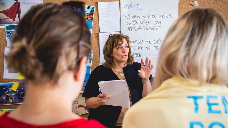 Vesna Vasiljkovic, affärs- och kontorschef på Tengbom håller en workshop för Jämt Jämlikt