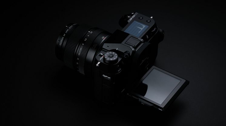 Product shots black background_GFX100S II_ 21.jpg