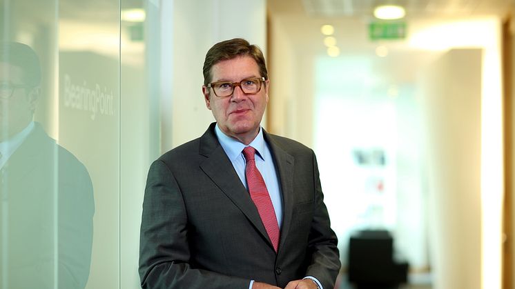Peter Mockler omvald till global ledare för BearingPoint