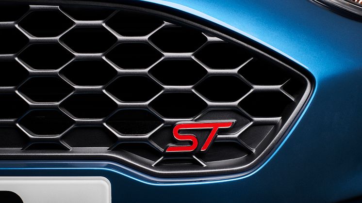 Mye muskler og moro i Geneve: Nye Ford Fiesta ST, nye spesialutgaver av Mustang og GT