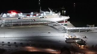 Gotlands hamnar  miljösatsar med Titan mastbelysning i Visby hamn