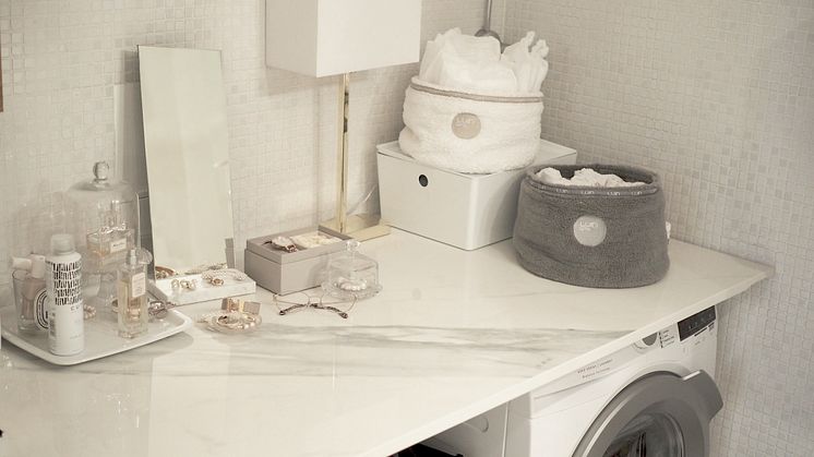 Jessica Rantala_Bathroom-top Dekton Olimpo, 20 mm