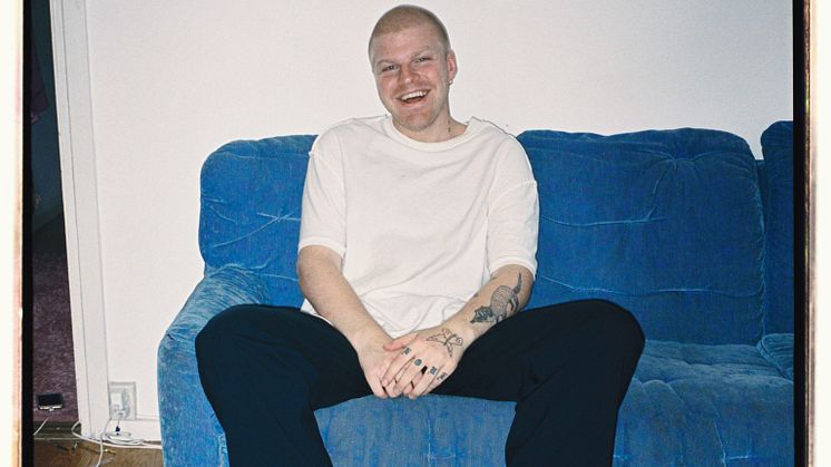 HANNES ÅKER PÅ VÅRTURNÉ
