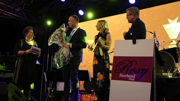 SunPines Hållbarhetspris delades ut av SunPines vd Magnus Edin