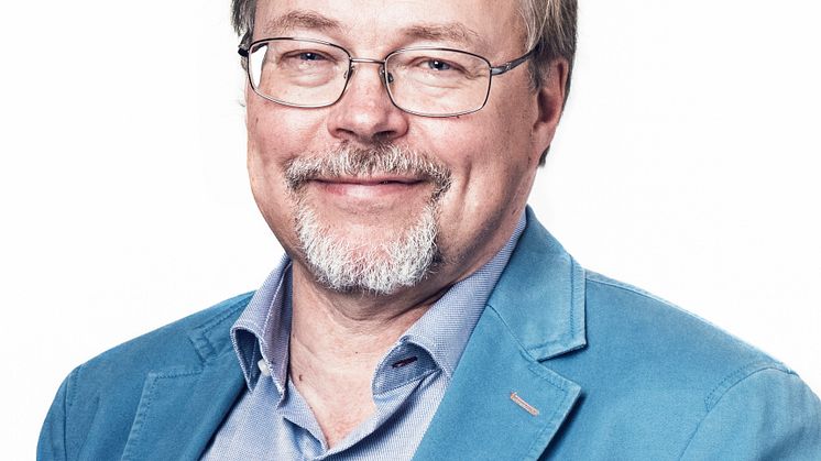 mikael_sandlund_färg_close_small