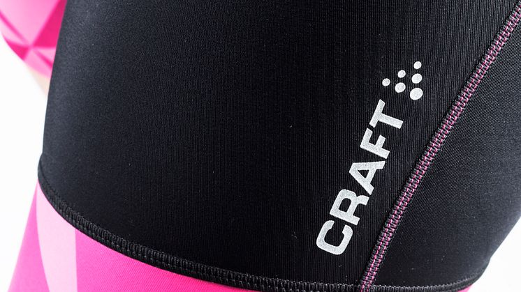 Velo bib shorts (dam) i färgen black/geo pop. Rek pris 900 kr.