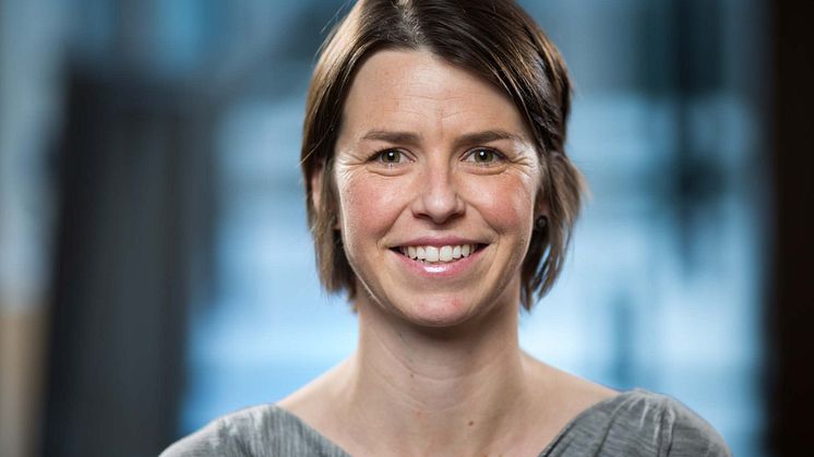 Lauren Pedersen CMO Instabank 