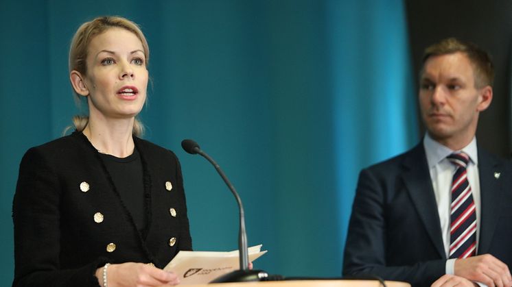 Efter påtryckningarna: Stockholm får skyddsutrustningsleverans